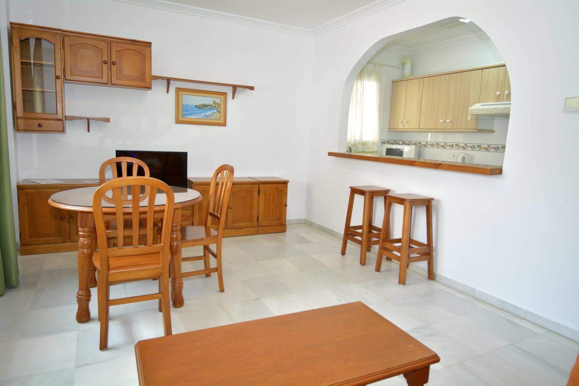 Apartamentos Hc Burriana Playa Nerja Exterior foto